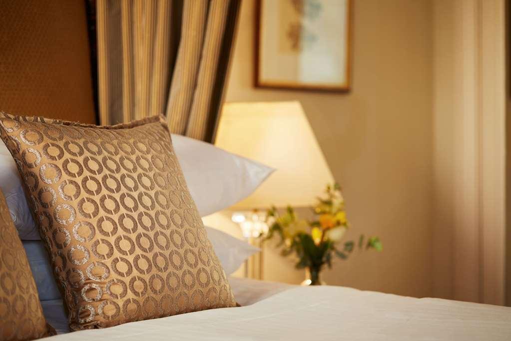 Macdonald Compleat Angler Hotel Marlow  Bilik gambar