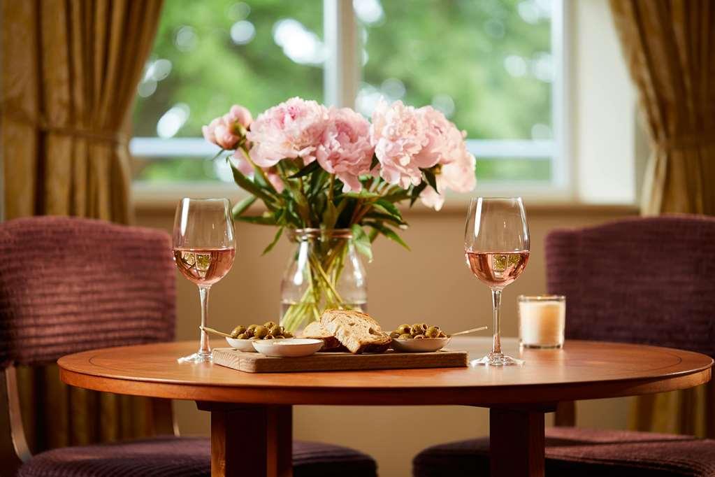 Macdonald Compleat Angler Hotel Marlow  Bilik gambar