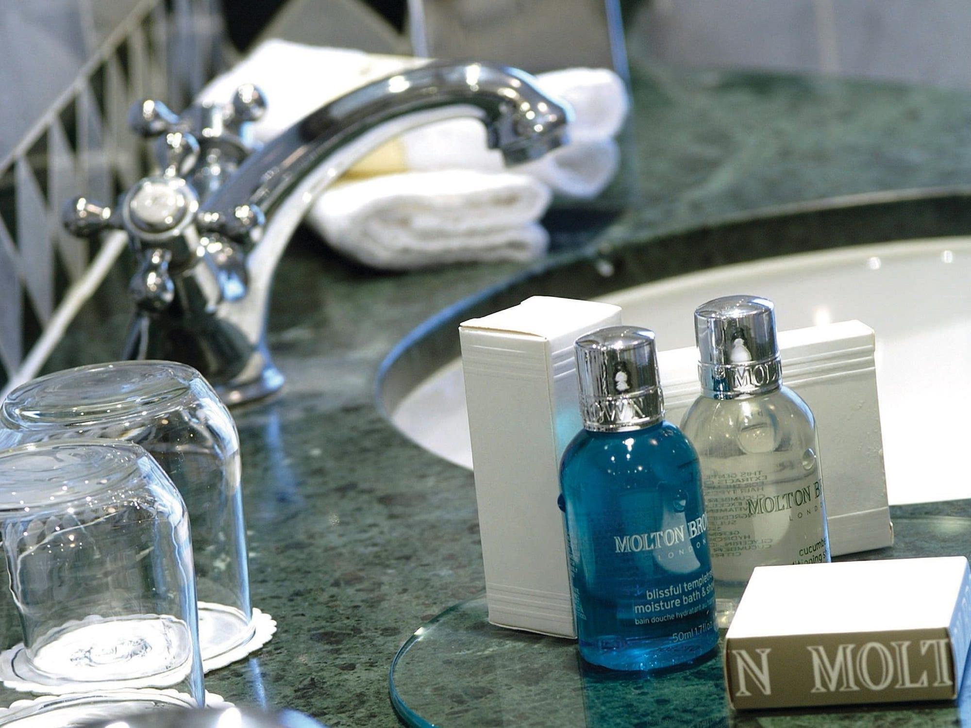 Macdonald Compleat Angler Hotel Marlow  Luaran gambar